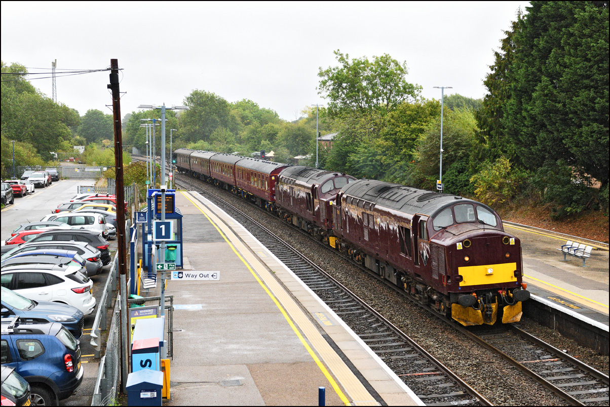 37706 + 37669 at Hatton